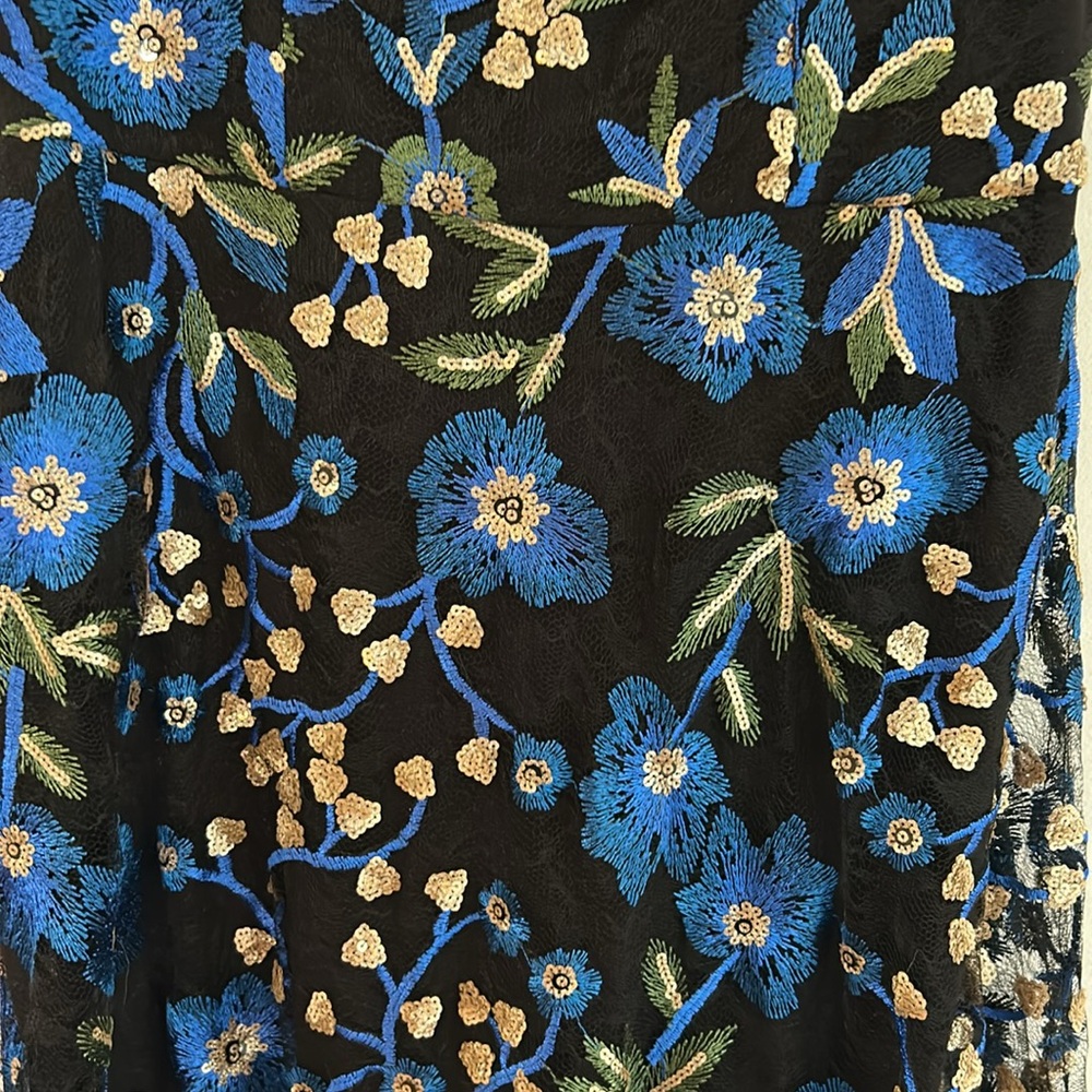 Dress the Population Blue Floral Midi Dress - Picture 7 of 10